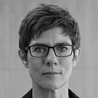 Annegret Kramp-Karrenbauer Ministerpräsidentin Saarland